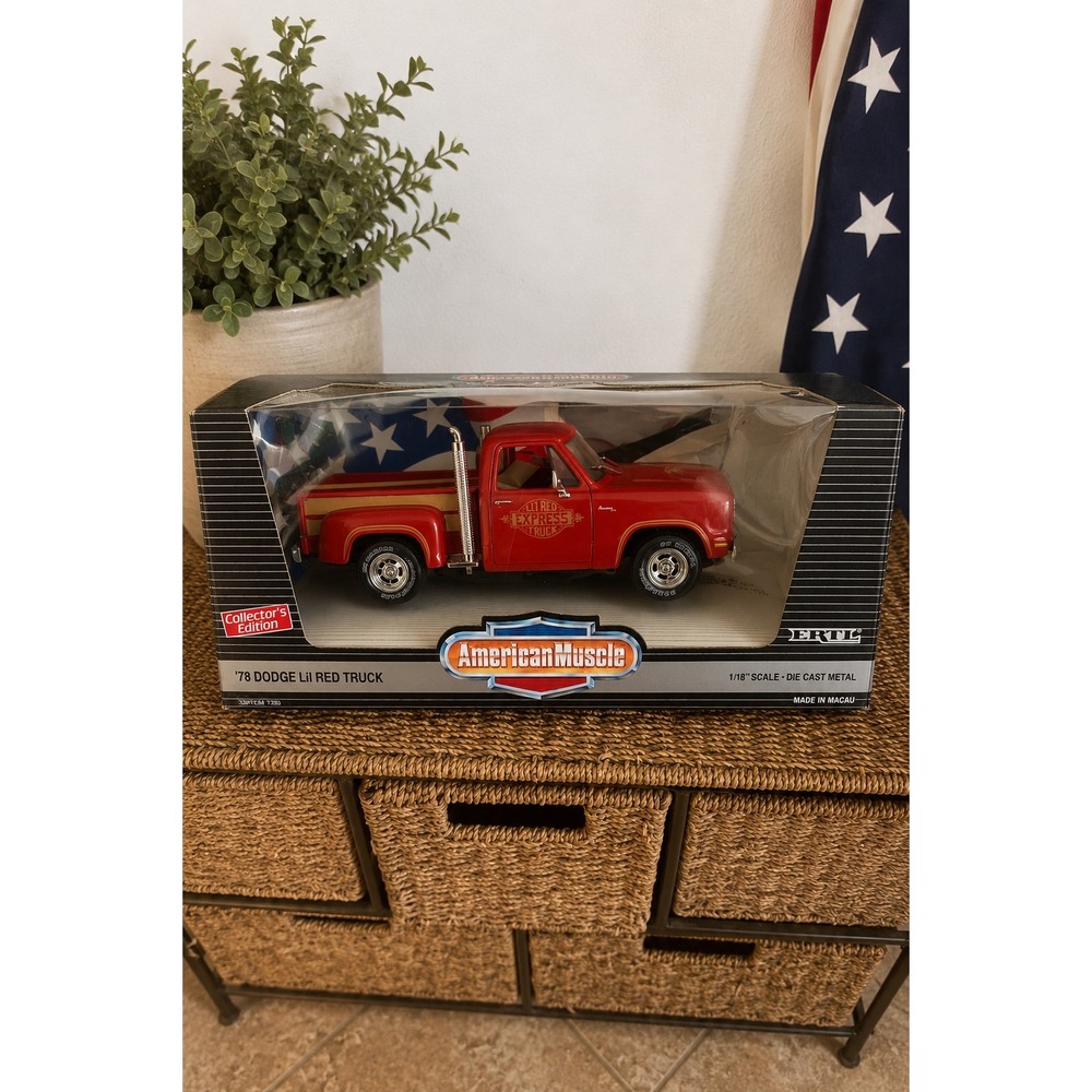 ERTL American Muscle 1978 Dodge Lil Red Express Truck Die Cast Metal Vintage